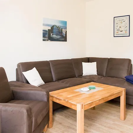 Strand-zeit Seestern 1 Apartment Kellenhusen
